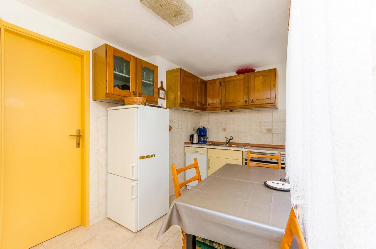 Apartments Marijana Trogir Exterior photo